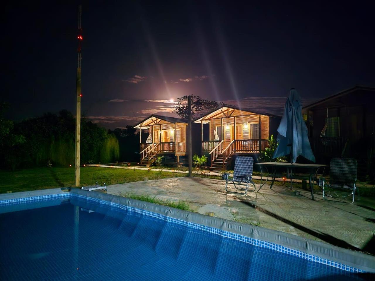 Tuquil-Ha Bed & Breakfast Ladyville ภายนอก รูปภาพ
