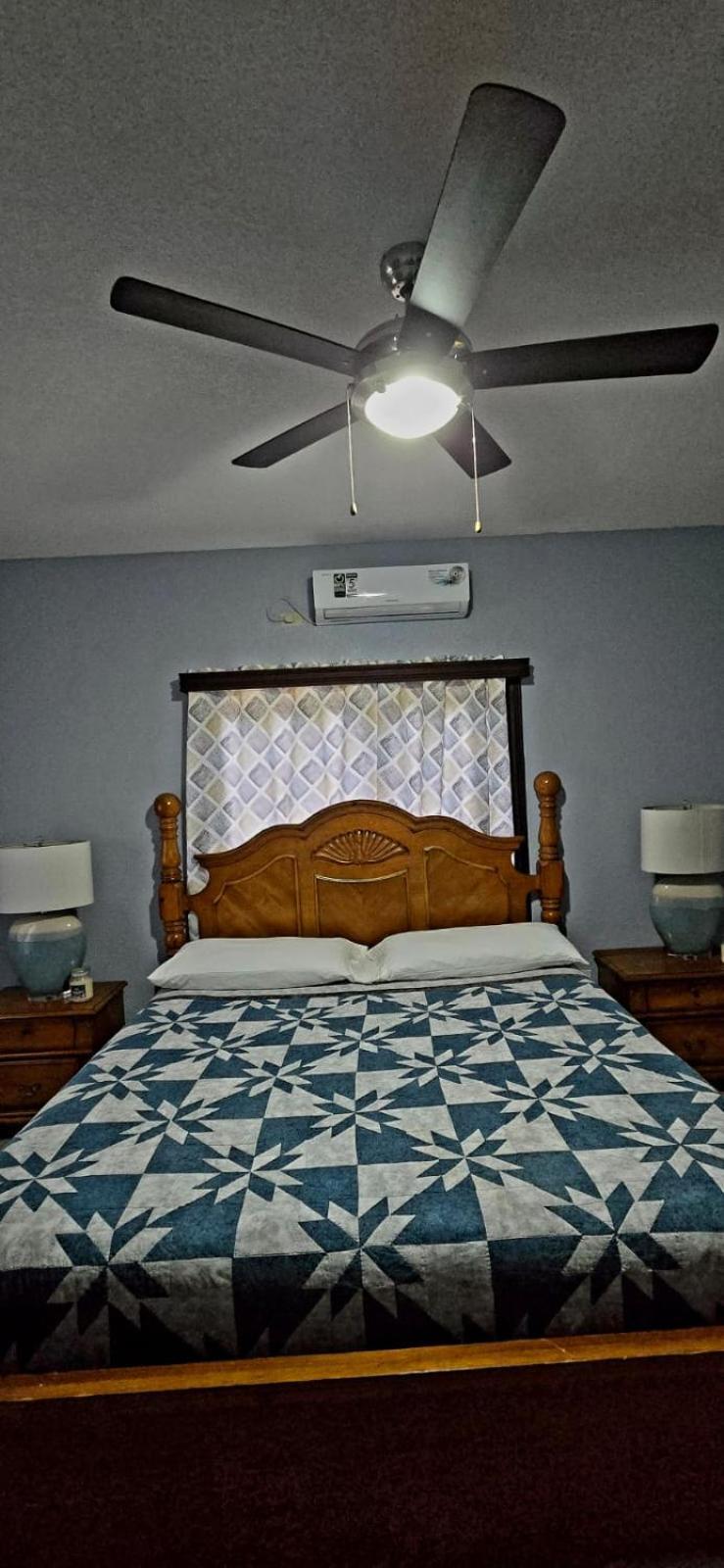 Tuquil-Ha Bed & Breakfast Ladyville ภายนอก รูปภาพ